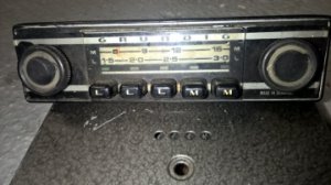 Autoradio GRUNDIG  (PO-GO)    12 volt