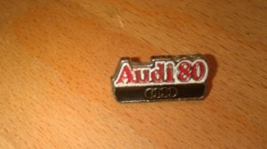 Pin's AUDI 80